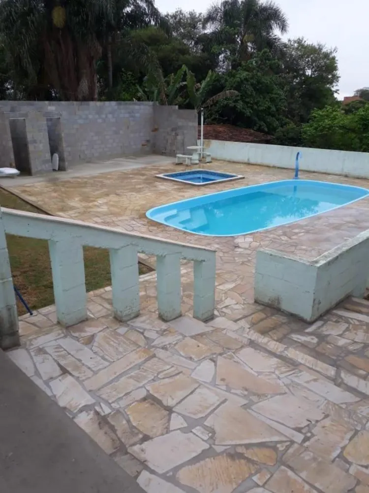 Chácara, 3 quartos, 1800 m² - Foto 1