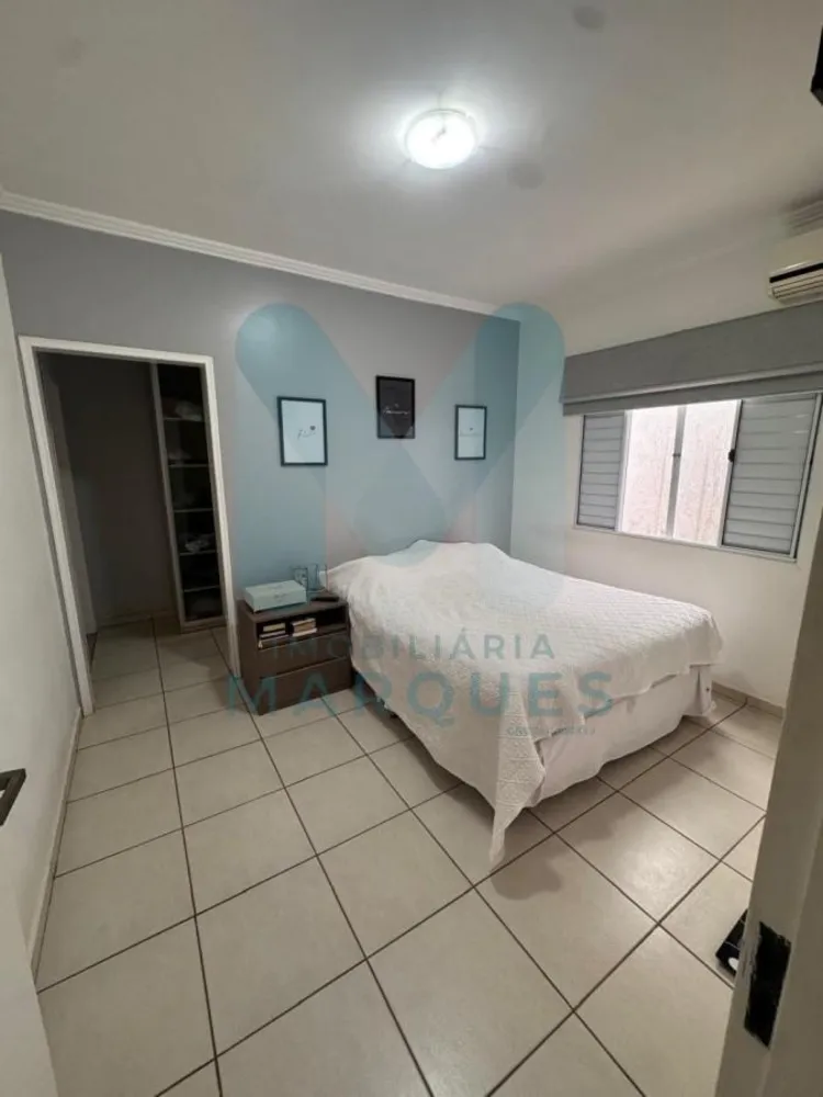 Casa, 4 quartos, 245 m² - Foto 2