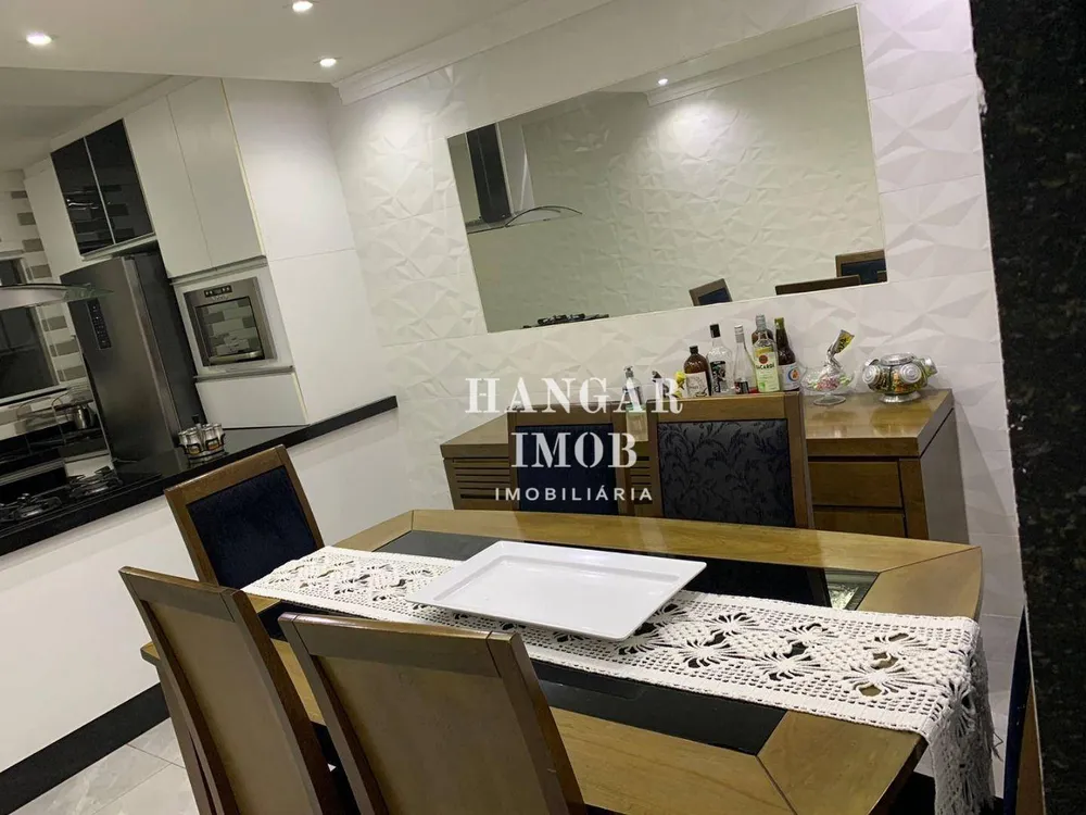Casa, 3 quartos, 200 m² - Foto 2