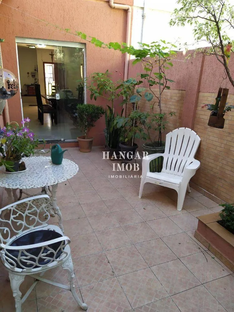 Casa, 3 quartos, 110 m² - Foto 1