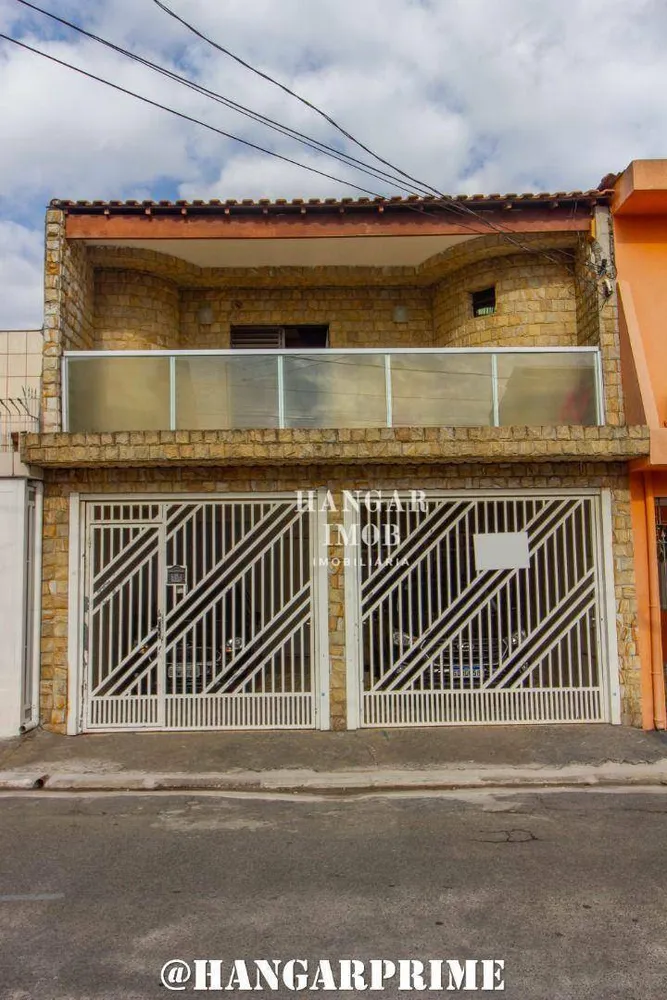 Casa, 3 quartos, 232 m² - Foto 2