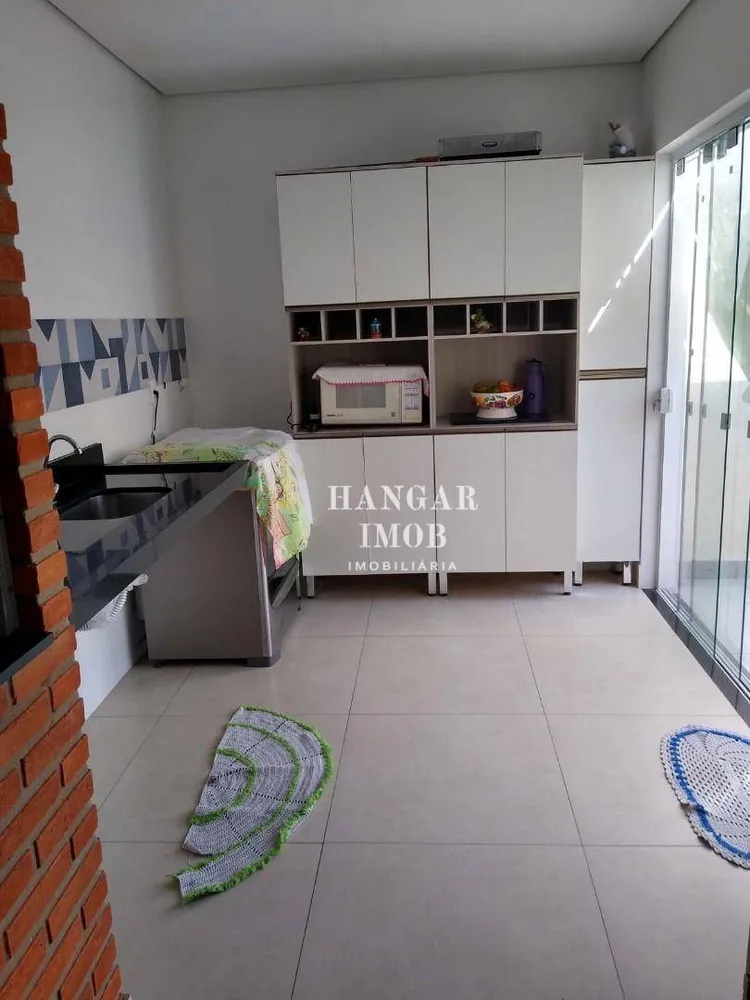 Casa, 3 quartos, 107 m² - Foto 2