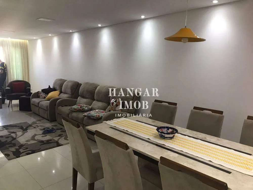 Casa, 3 quartos, 140 m² - Foto 2
