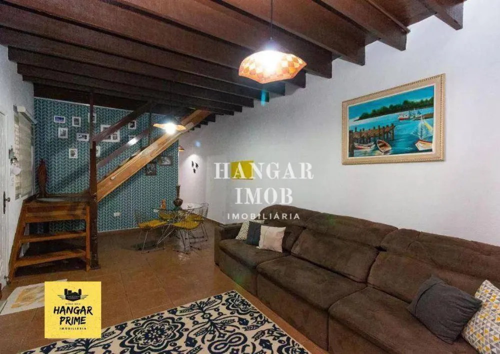 Casa, 3 quartos, 249 m² - Foto 1