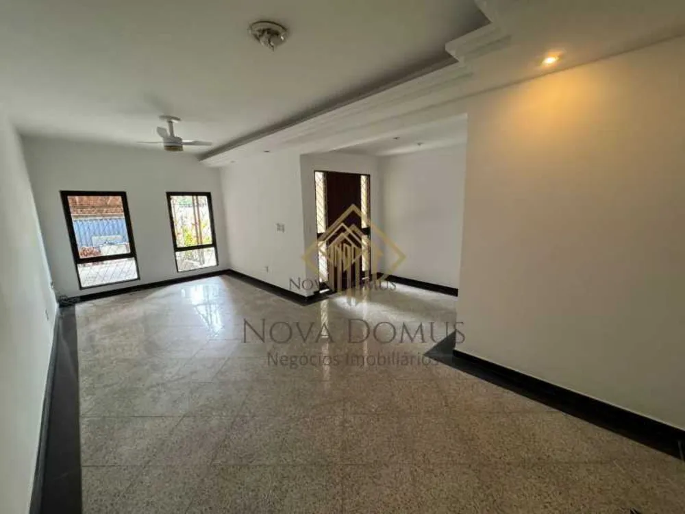 Casa, 4 quartos, 234 m² - Foto 4
