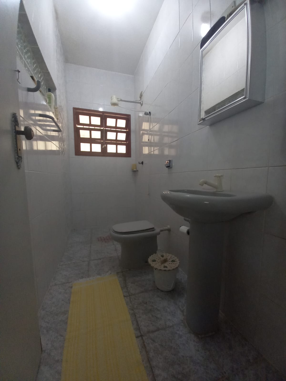 Casa à venda com 3 quartos, 157m² - Foto 2