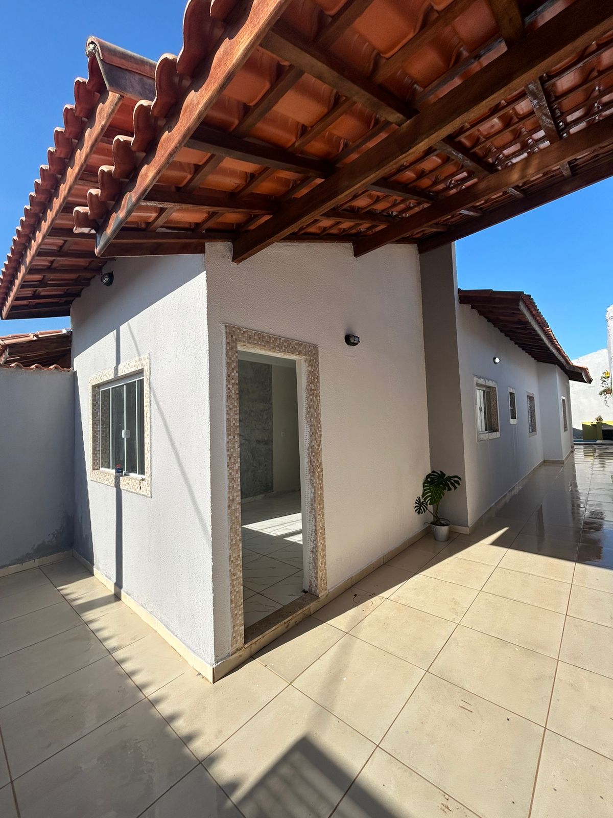 Casa à venda com 2 quartos, 72m² - Foto 5