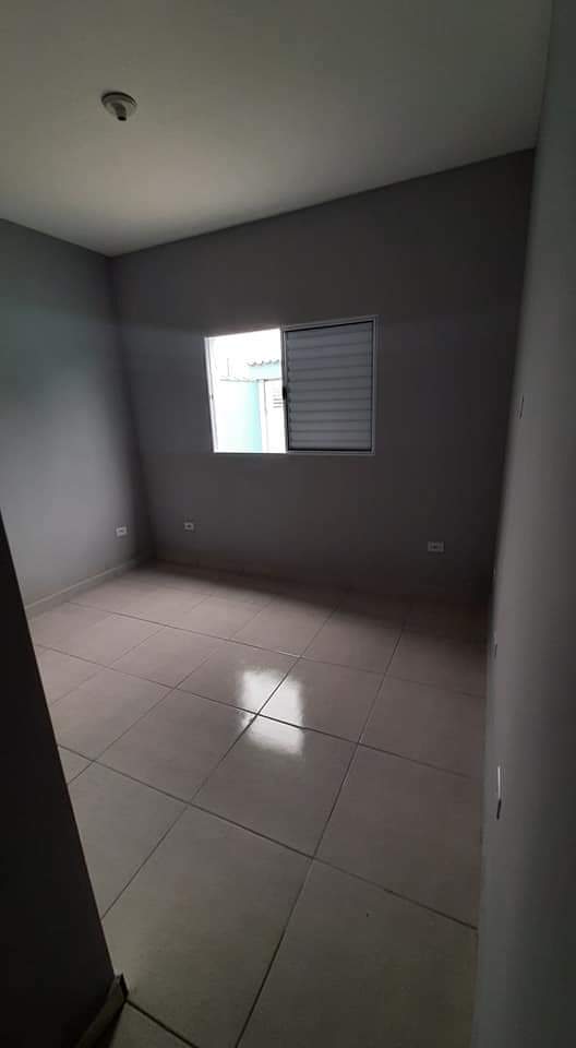 Casa à venda com 2 quartos, 67m² - Foto 9