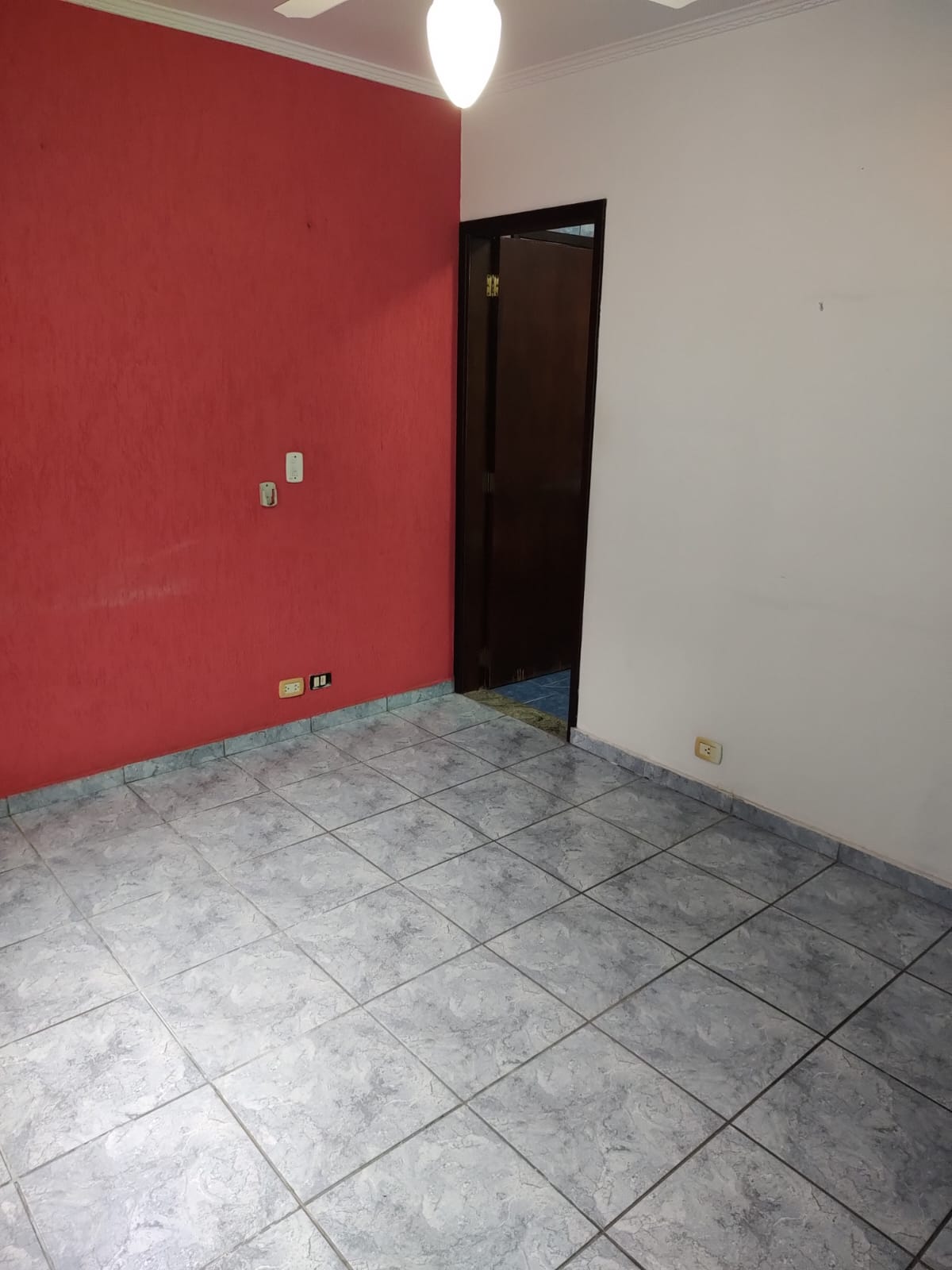 Casa para alugar com 4 quartos, 95m² - Foto 9