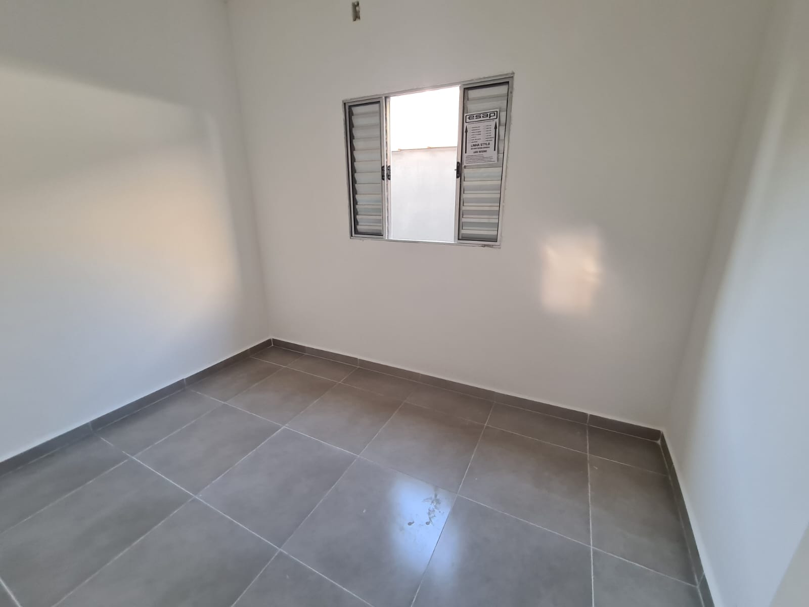 Casa à venda com 2 quartos, 65m² - Foto 9