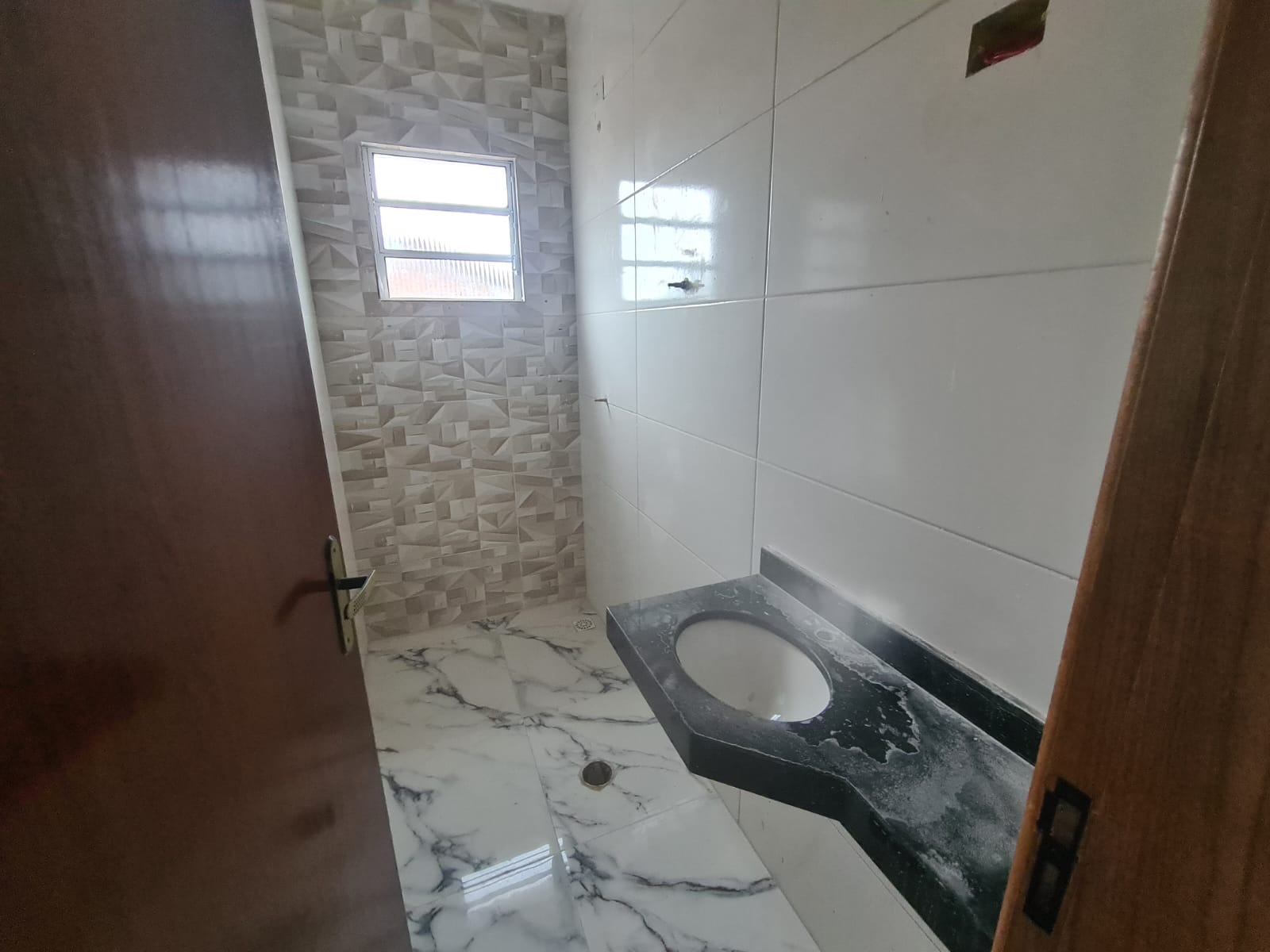 Apartamento à venda com 2 quartos, 77m² - Foto 28