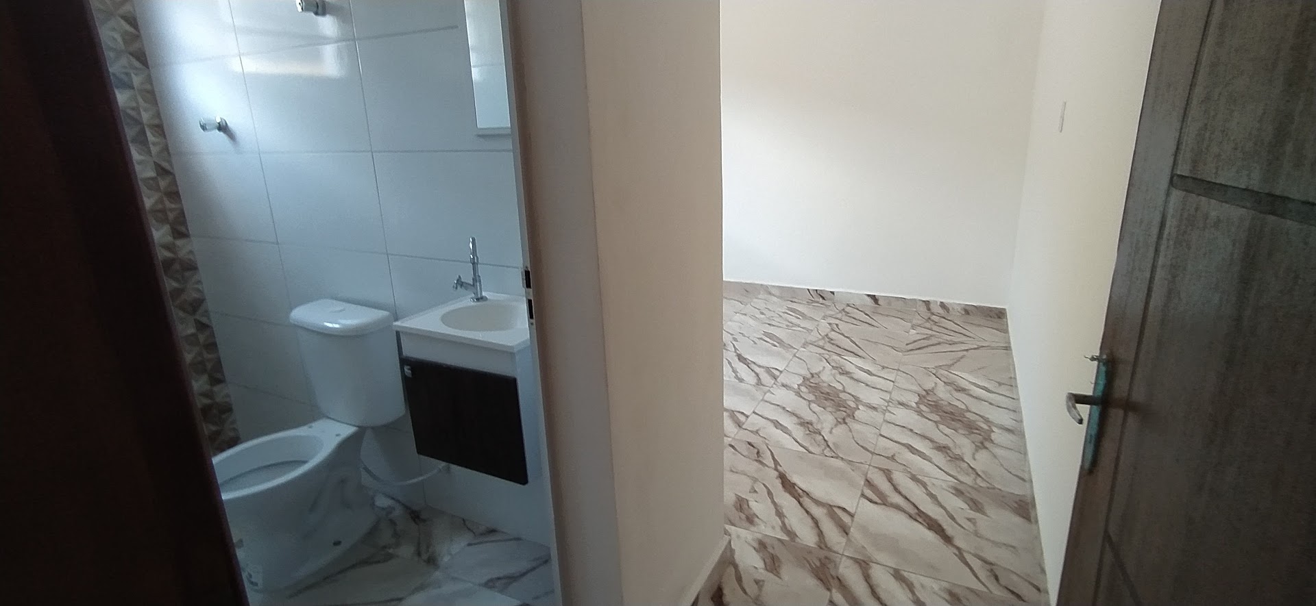 Casa à venda com 2 quartos, 71m² - Foto 9