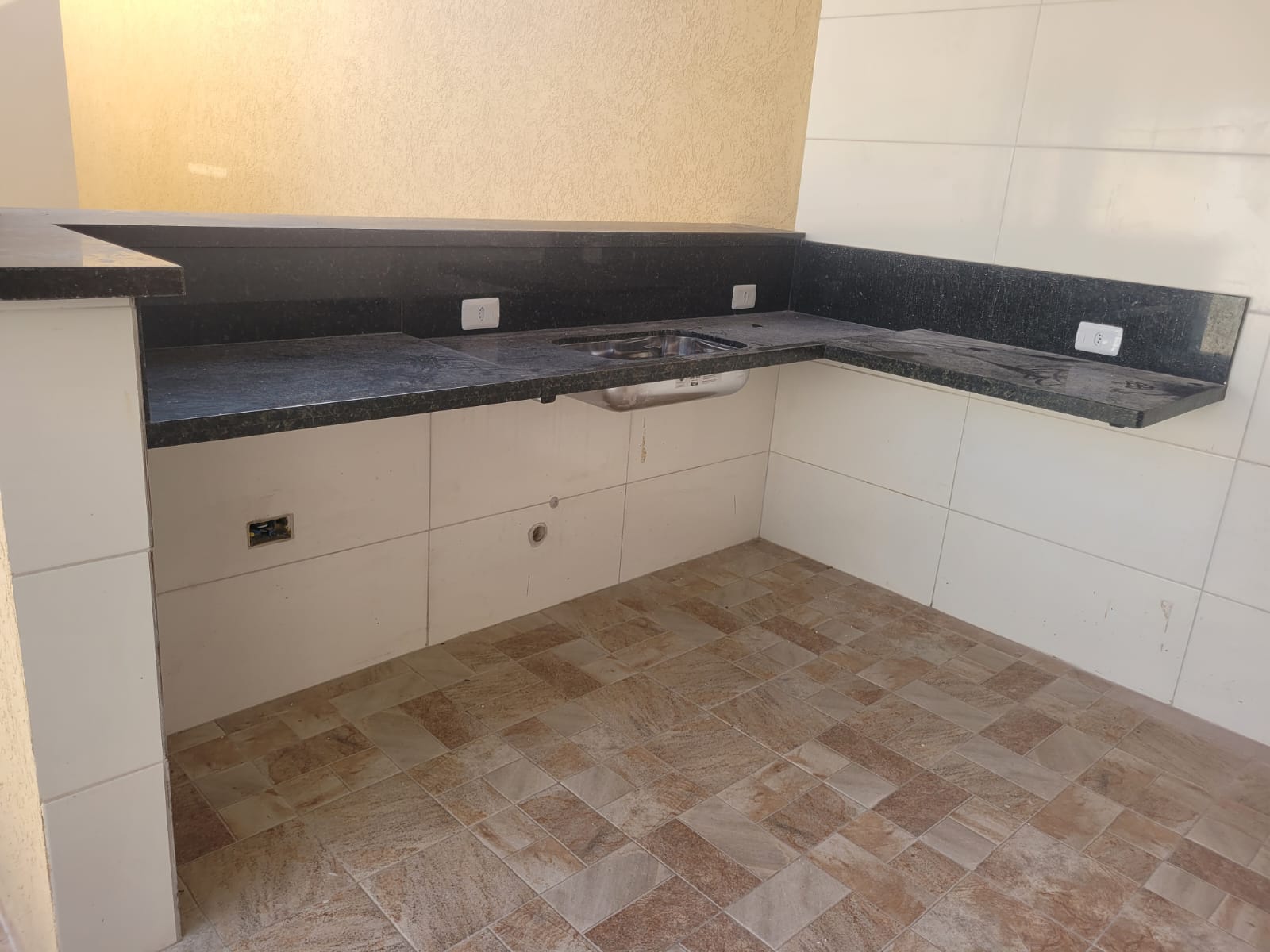 Apartamento à venda com 2 quartos, 71m² - Foto 28