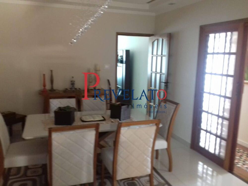 Casa, 3 quartos, 230 m² - Foto 15
