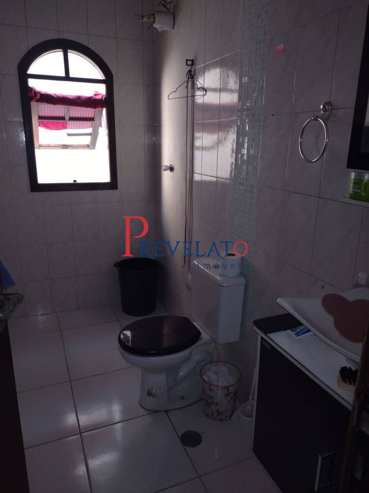 Sobrado, 3 quartos, 182 m² - Foto 2