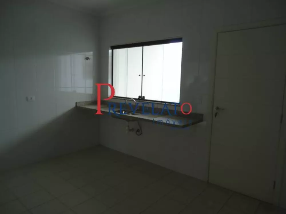 Sobrado à venda com 3 quartos, 192m² - Foto 11