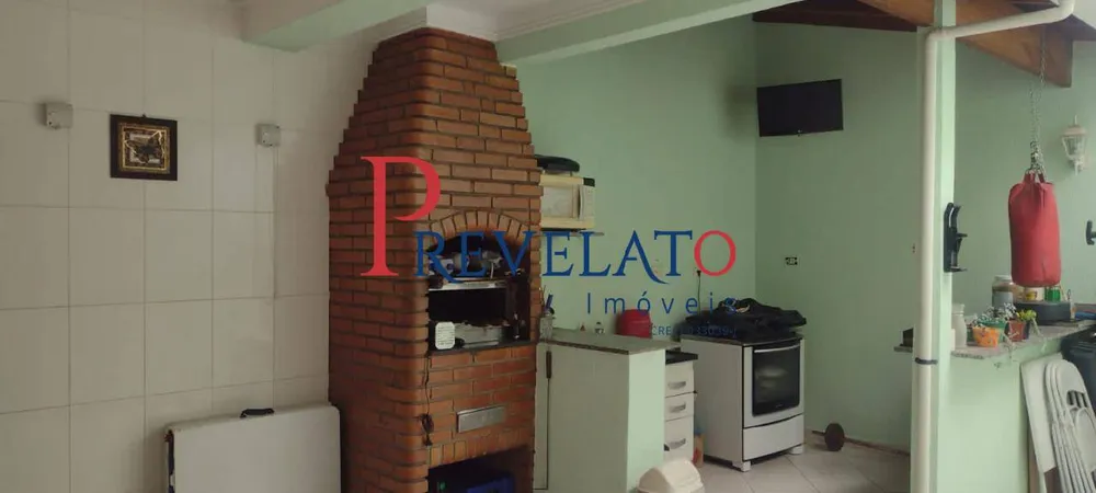 Sobrado, 3 quartos, 242 m² - Foto 1