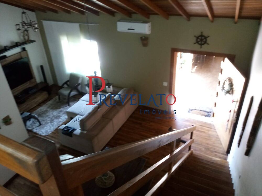 Sobrado, 4 quartos, 214 m² - Foto 1