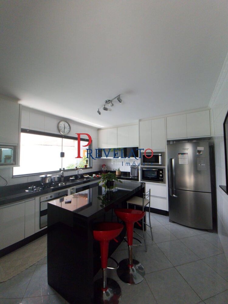 Sobrado, 3 quartos, 237 m² - Foto 5