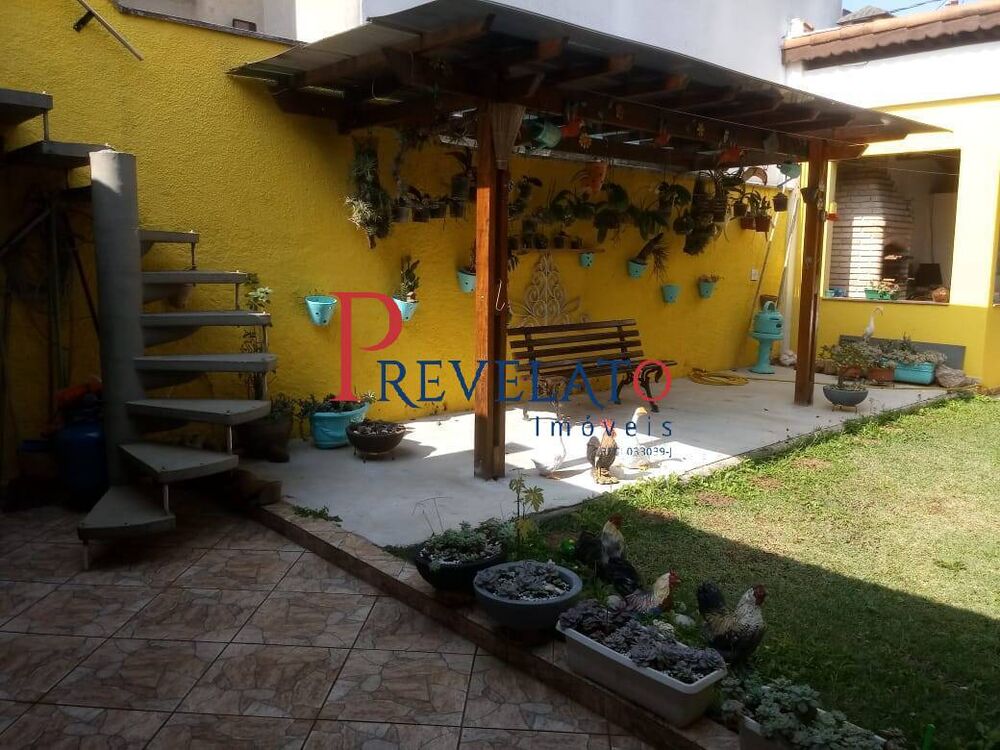Casa, 3 quartos, 213 m² - Foto 2
