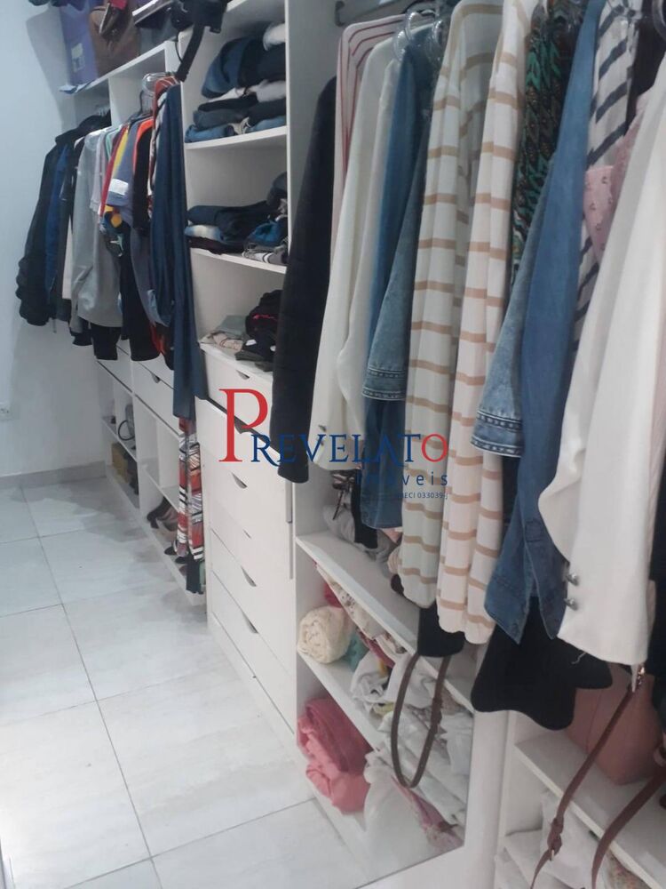 Sobrado, 4 quartos, 218 m² - Foto 2