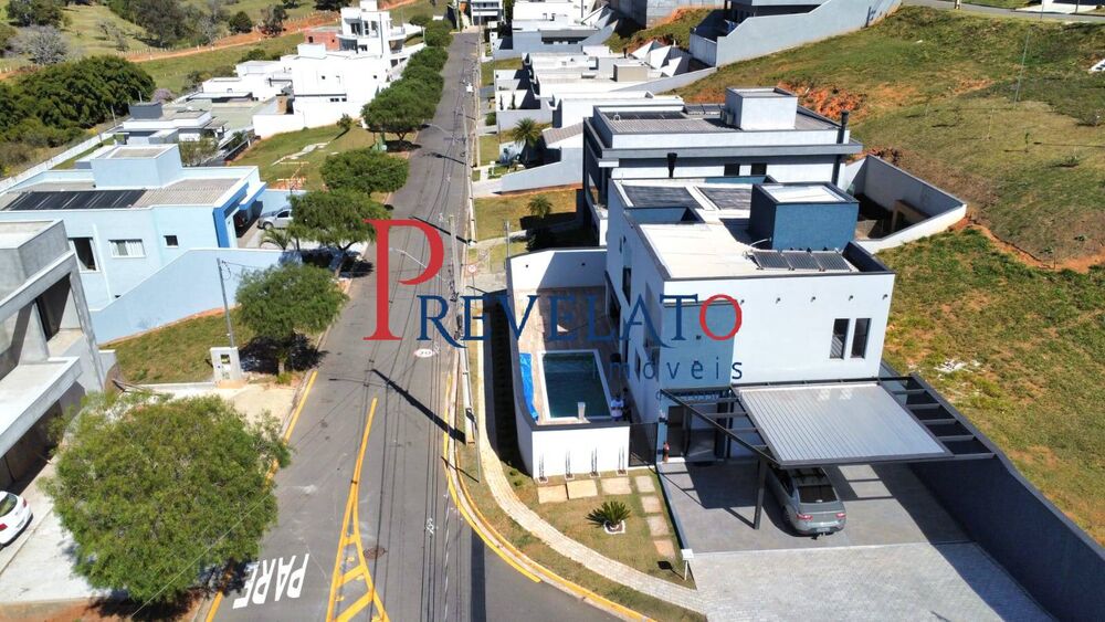 Sobrado, 3 quartos, 224 m² - Foto 1