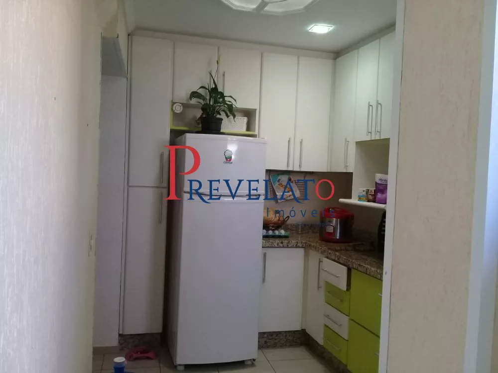 Apartamento à venda com 2 quartos, 70m² - Foto 2