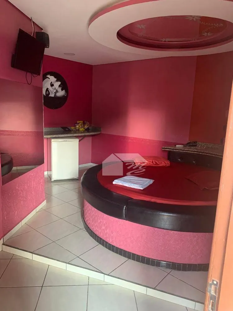 Flat/Apart Hotel, 15 quartos, 1314 m² - Foto 7