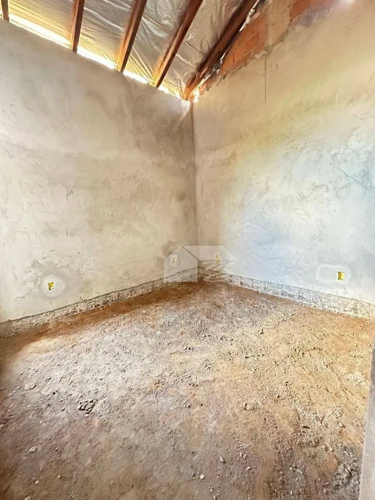 Casa, 2 quartos, 72 m² - Foto 2