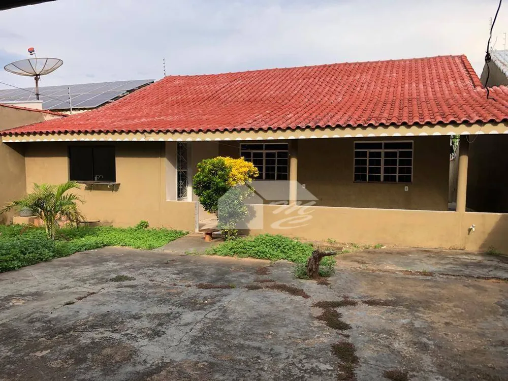 Casa, 3 quartos, 205 m² - Foto 2