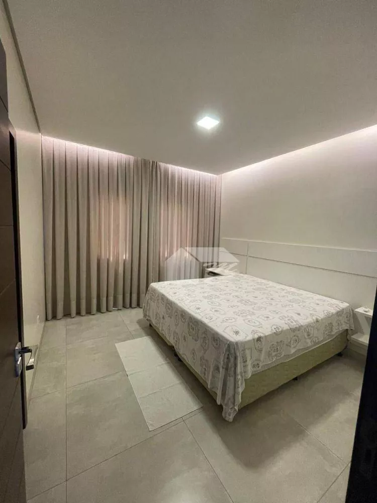 Casa, 4 quartos, 250 m² - Foto 1