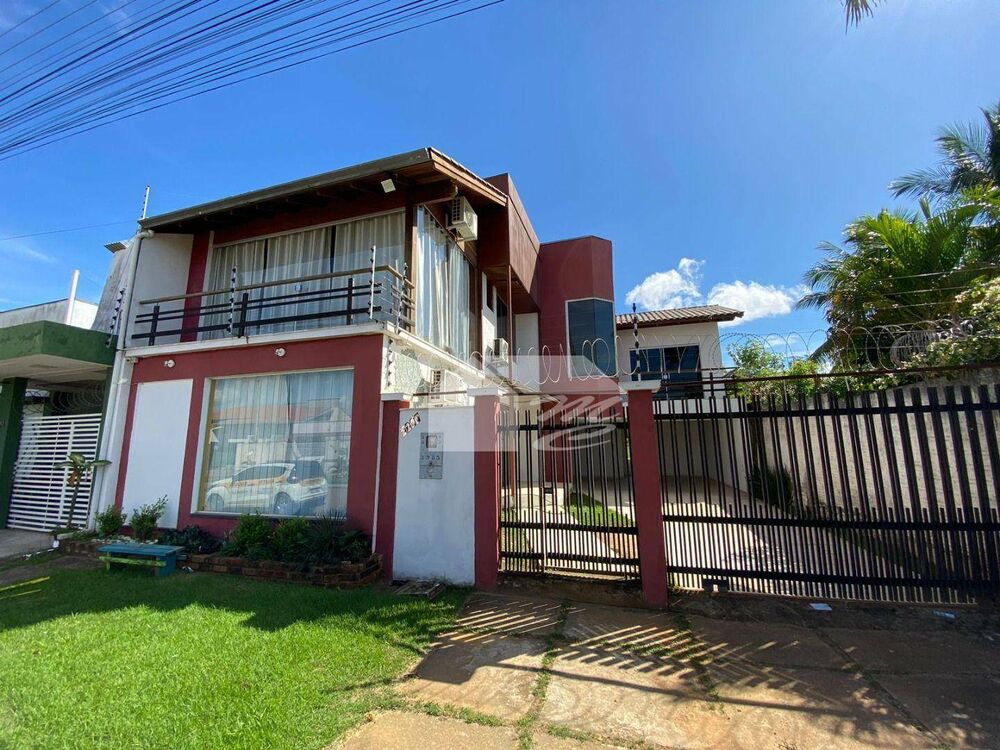 Casa, 4 quartos, 250 m² - Foto 2