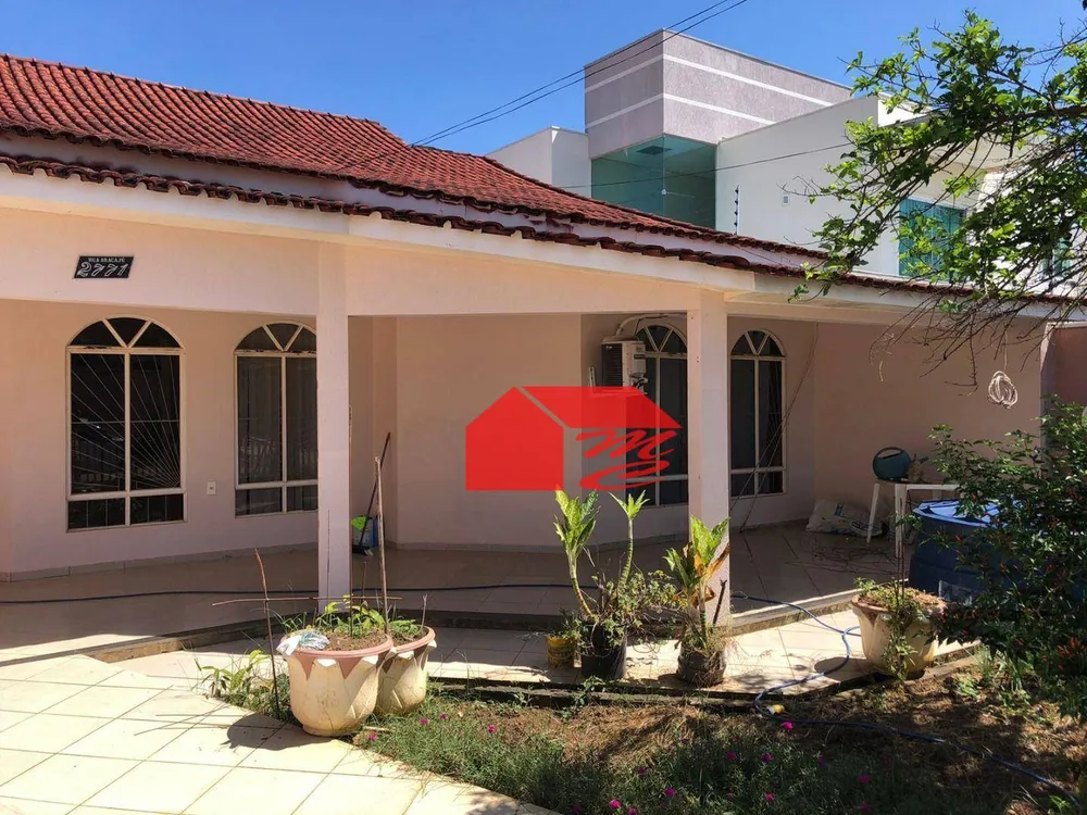 Casa, 3 quartos, 220 m² - Foto 1