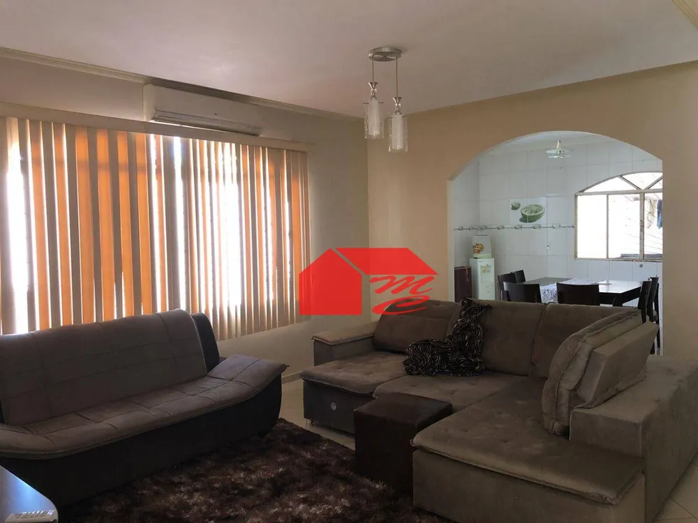 Casa, 3 quartos, 220 m² - Foto 9