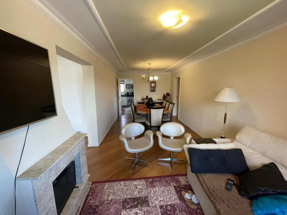 Cobertura, 3 quartos, 226 m² - Foto 2