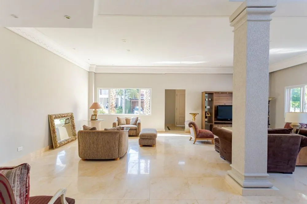 Casa, 5 quartos, 757 m² - Foto 2