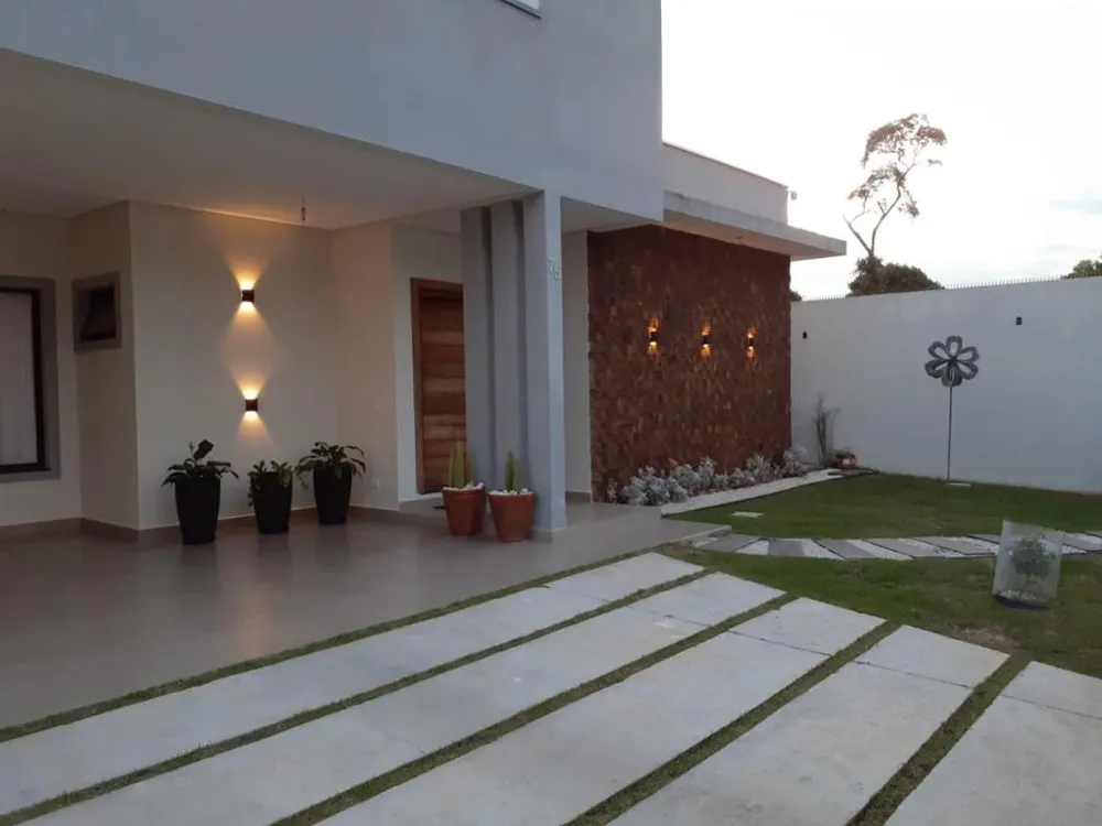 Casa, 3 quartos, 233 m² - Foto 2