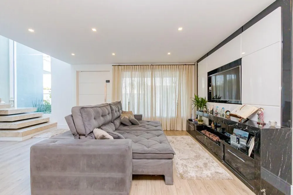 Casa, 3 quartos, 206 m² - Foto 2