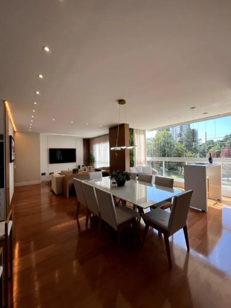 Apartamento, 3 quartos, 150 m² - Foto 2