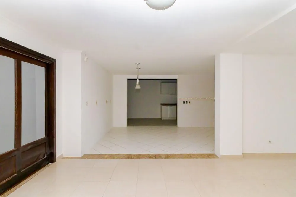 Casa, 3 quartos, 257 m² - Foto 3