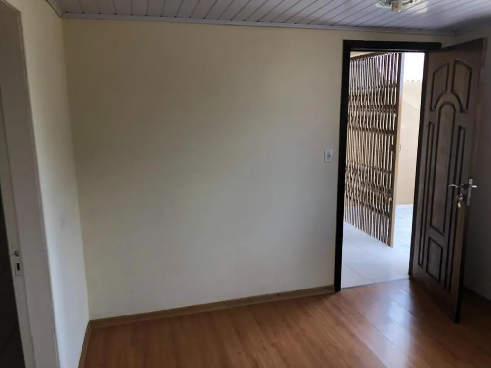 Casa, 3 quartos, 134 m² - Foto 2