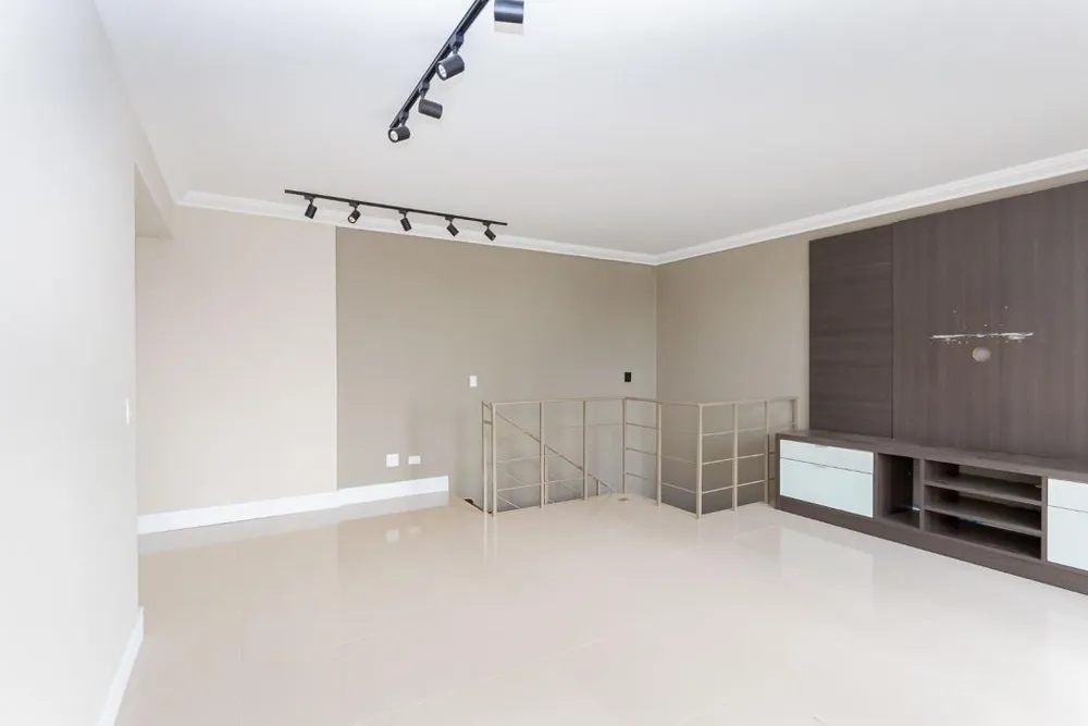 Apartamento, 3 quartos, 137 m² - Foto 2