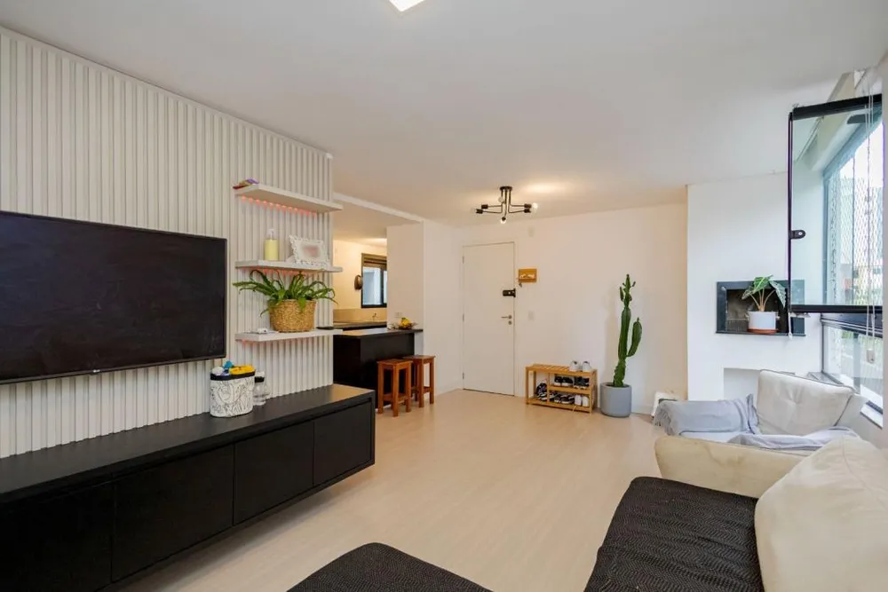 Apartamento, 3 quartos, 74 m² - Foto 1