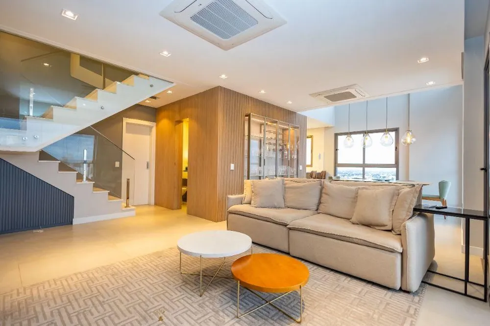 Apartamento, 3 quartos, 194 m² - Foto 2