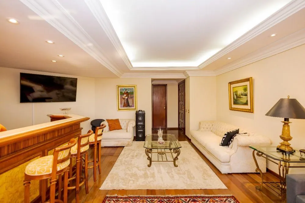 Apartamento, 3 quartos, 175 m² - Foto 2