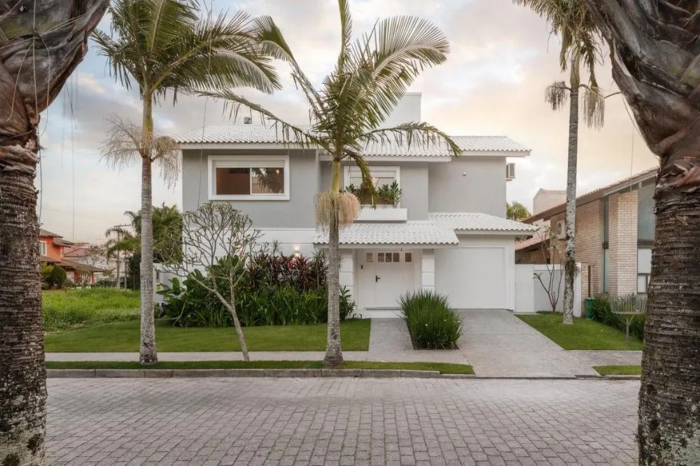 Casa, 5 quartos, 350 m² - Foto 1
