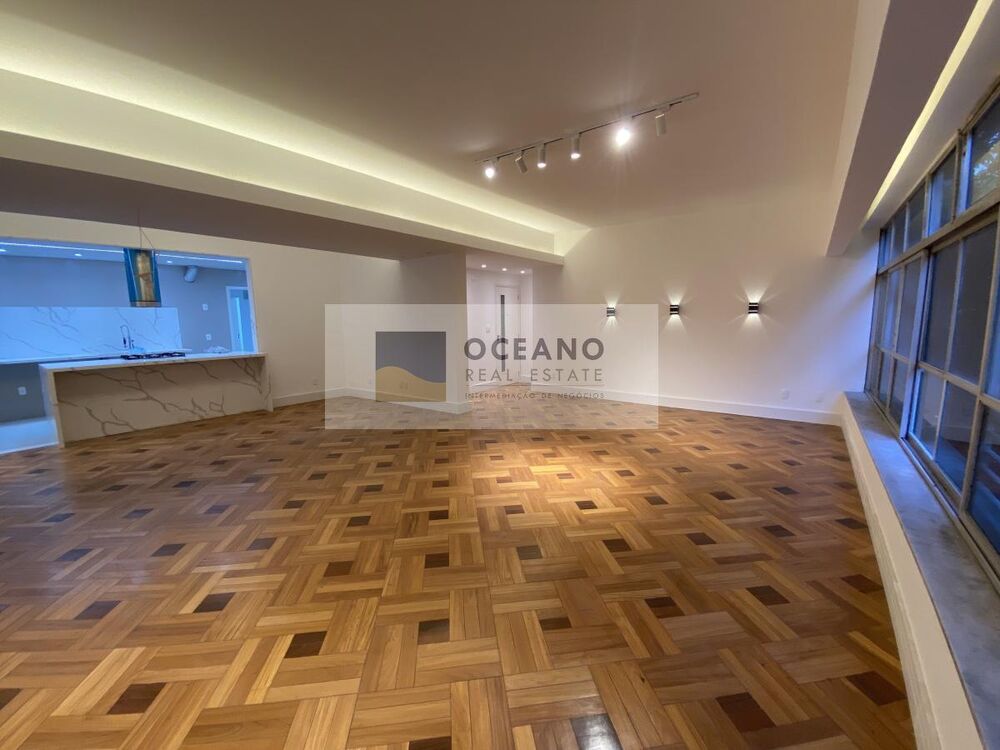 Apartamento, 3 quartos, 180 m² - Foto 1