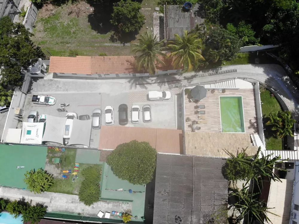 Prédio Inteiro, 2500 m² - Foto 1