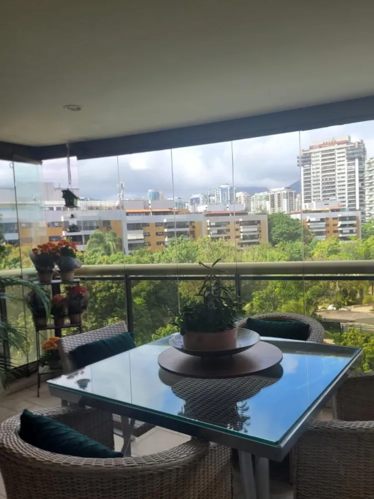 Apartamento, 3 quartos, 130 m² - Foto 1