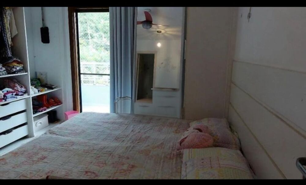 Casa de Condomínio à venda com 6 quartos, 260m² - Foto 3